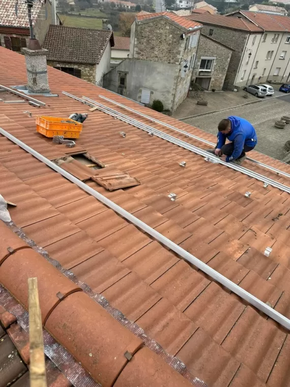 Pose et installation panneaux photovoltaïques à Roisey
